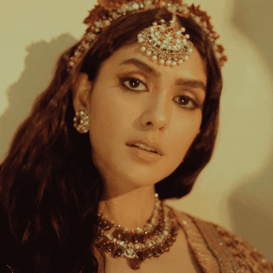 Pose Mrunalthakur GIF by Lakme Fashion Week