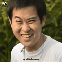 Chinese Smile GIF by EliteGrower