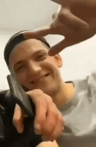 laurynasauktuolis giphyupload GIF