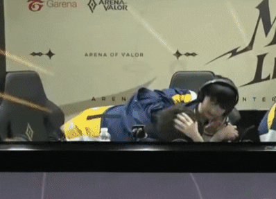 Fw Hug GIF