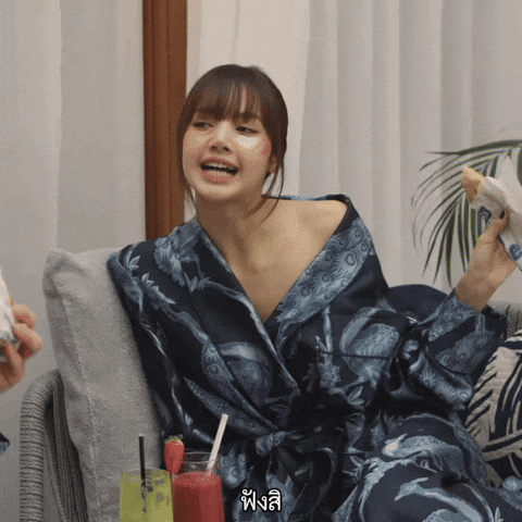 Lisa Capital GIF