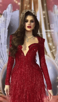 Isabela Menin GIF