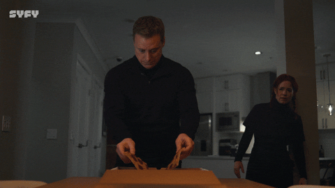 Alan Tudyk Aliens GIF by SYFY