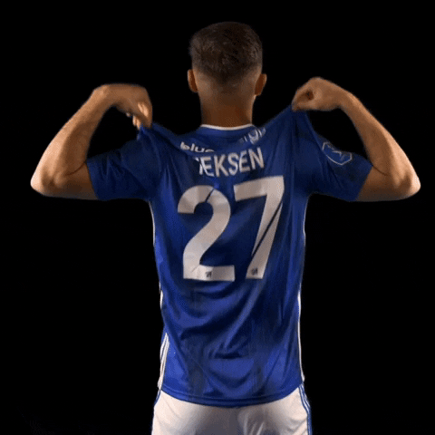 Name On The Back This Guy GIF by Lyngby Boldklub