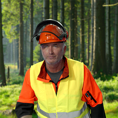 Fernglas Looking GIF by BayWa AG