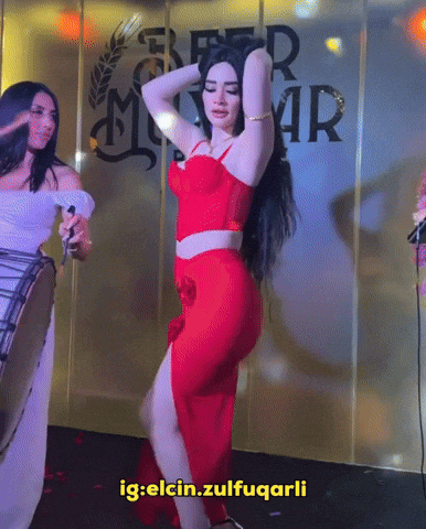 Elçin Zülfüqarlı GIF