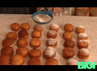 Bake Sufganiyah GIF by BIGI_TV