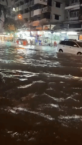 Knee-High Flooding Seen in Bangkok After Heavy Rain