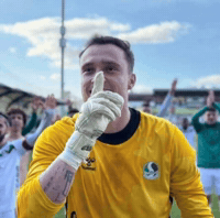 Jakub Szumski GIF