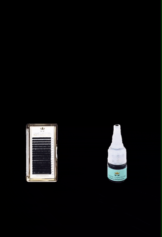 lashcouture #lashes #wimpern #cils #pestaÃ±as #love GIF