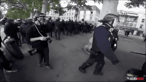 _kud giphyupload fail france boom GIF