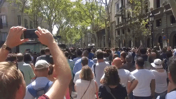 Crowd Chants 'We Are Not Afraid' at Site of Barcelona Attack