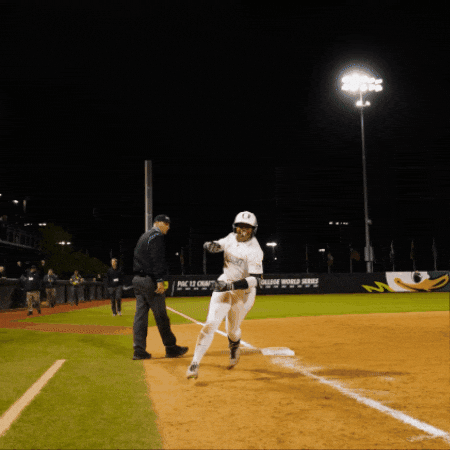 Dez Patmon GIF by GoDucks