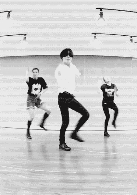 dance GIF