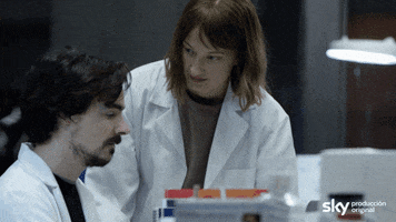 cruz cura GIF by Sky España