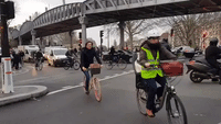 'C'est la Jungle': Paris Sees Spike in Cycling Accidents Amid Transport Strikes