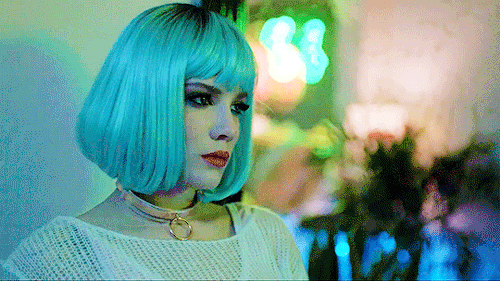 halsey GIF