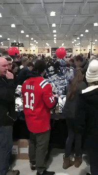 Patriots Fans Waste No Time Stocking Up on Super Bowl Gear After Win