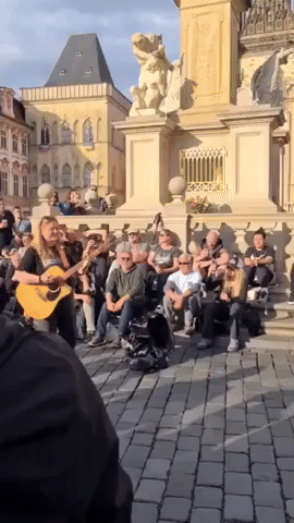 Springsteen Fans Hold Impromptu Concert in Prague After Postponed Show