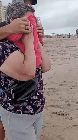 72-Year-Old Mother Has Emotional Reaction to Seeing Ocean for First Time