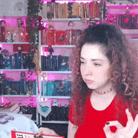 NathyTaLendo streamer livro livros ler GIF