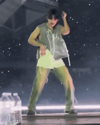 World Tour Tae GIF