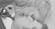 taylor swift gh GIF