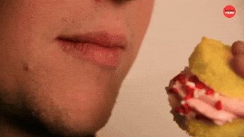 Cupcake sandwich