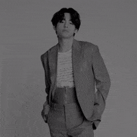 K Pop Fashion GIF by koreadispatch