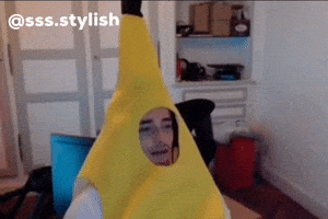 Streaming Formula 1 GIF