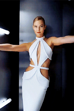 karliekloss met gala karlie kloss klossy brandon maxwell GIF