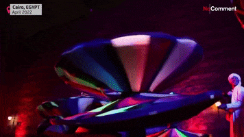Loop Dancing GIF by euronews