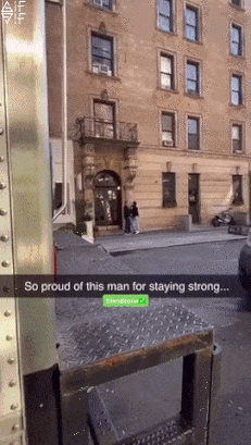 lemmyx giphyupload girl kiss boy GIF