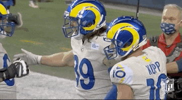 Los Angeles Rams Hug GIF by NFL