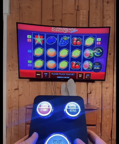 spinclicker giphyupload gaming money gamer GIF