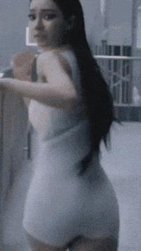 Karina GIF