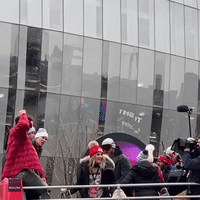 'That's My Quarterback': Patrick Mahomes Catches Beer One-Handed in Chiefs Parade