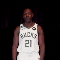 Jrue Holiday Sport GIF by Milwaukee Bucks