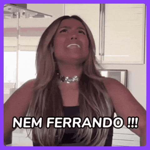 Camilaloures GIF