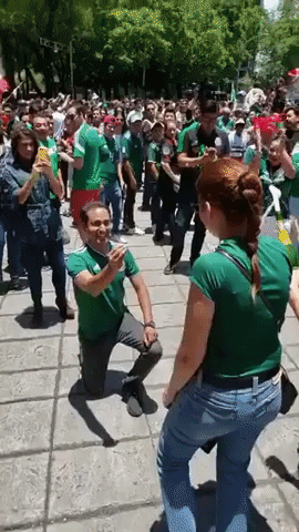 Fan Proposes to Girlfriend Amid Wild World Cup Celebrations in Mexico City