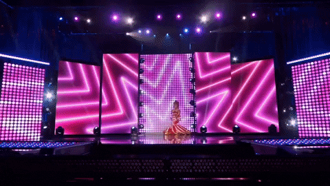 queen-rebi  GIF