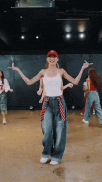 Gwen Bini GIF