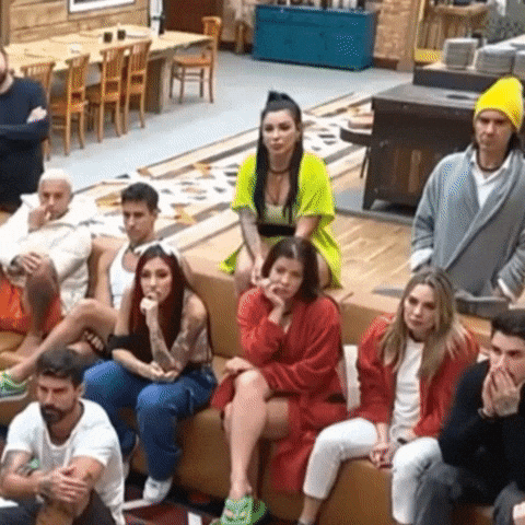 PortalAltaDefinicao giphyupload jenny a fazenda tombo de jenny GIF