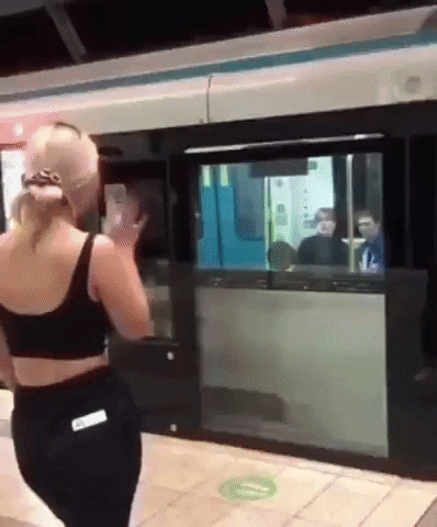 seokho giphyupload GIF