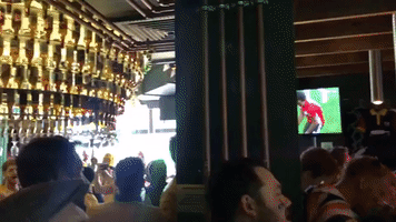 Australian Fans Warm Up Singing Voices With '80s Classic Before World Cup Opener
