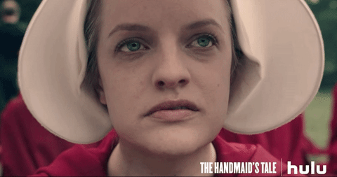 handmaid's tale actriz GIF
