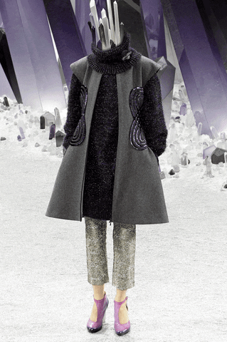 karl lagerfeld chanel GIF by fashgif