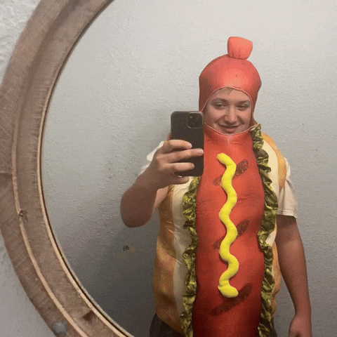 YnCookie hot dog ayo reese glizzy GIF