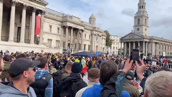 Thousands Flout Restrictions at London Anti-Lockdown Demonstration