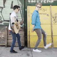 Zweimann walking on my way unterwegs gehen GIF